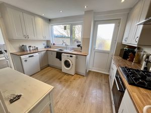 Kitchen- click for photo gallery